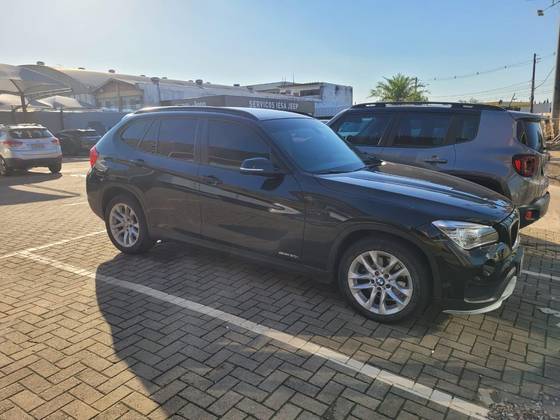 BMW X1 2.0 16V TURBO ACTIVEFLEX SDRIVE20I 4P AUTOMÁTICO BMW X1 2.0 16V TURBO ACTIVEFLEX SDRIVE20I 4P AUTOMÁTICO